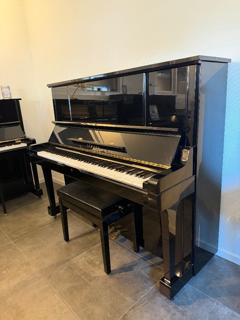 Yamaha UX3, Zwart, Ophalen of Verzenden, Zo goed als nieuw, Piano