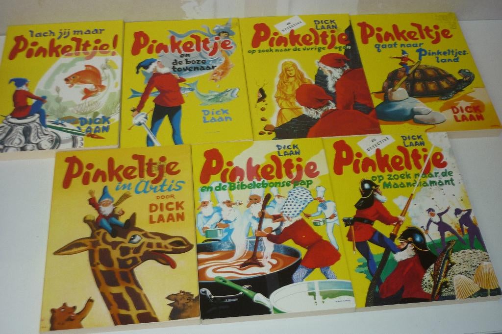 Dick Laan: 7x Pinkeltje (paperback), Ophalen of Verzenden, Zo goed als nieuw