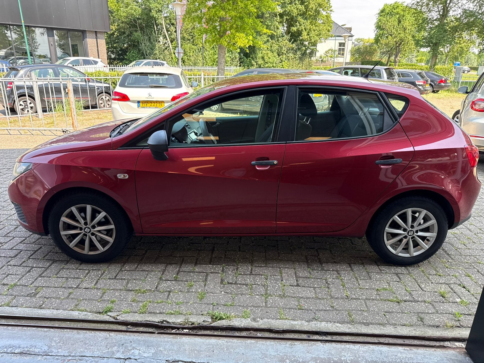 Seat Ibiza 1.2 51KW 5 deurs Airco, Auto's, Voorwielaandrijving, Stof, Metallic lak, 1198 cc
