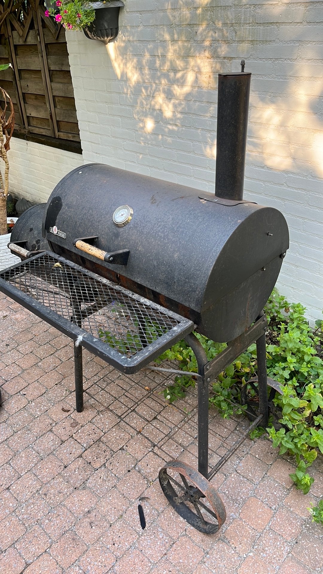 Gratis Smoker bbq “el fuego” Dakota, Tuin en Terras, Houtskoolbarbecues, Ophalen, Gebruikt