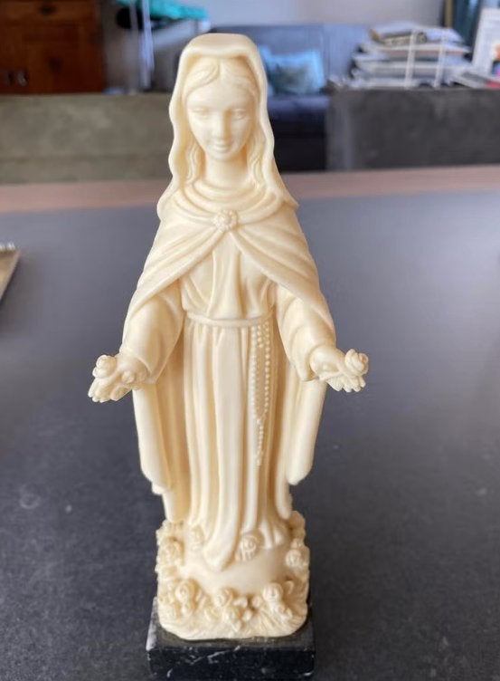 Maria beeld - 20 cm hoog, Antiek en Kunst, Antiek | Religie, Ophalen of Verzenden