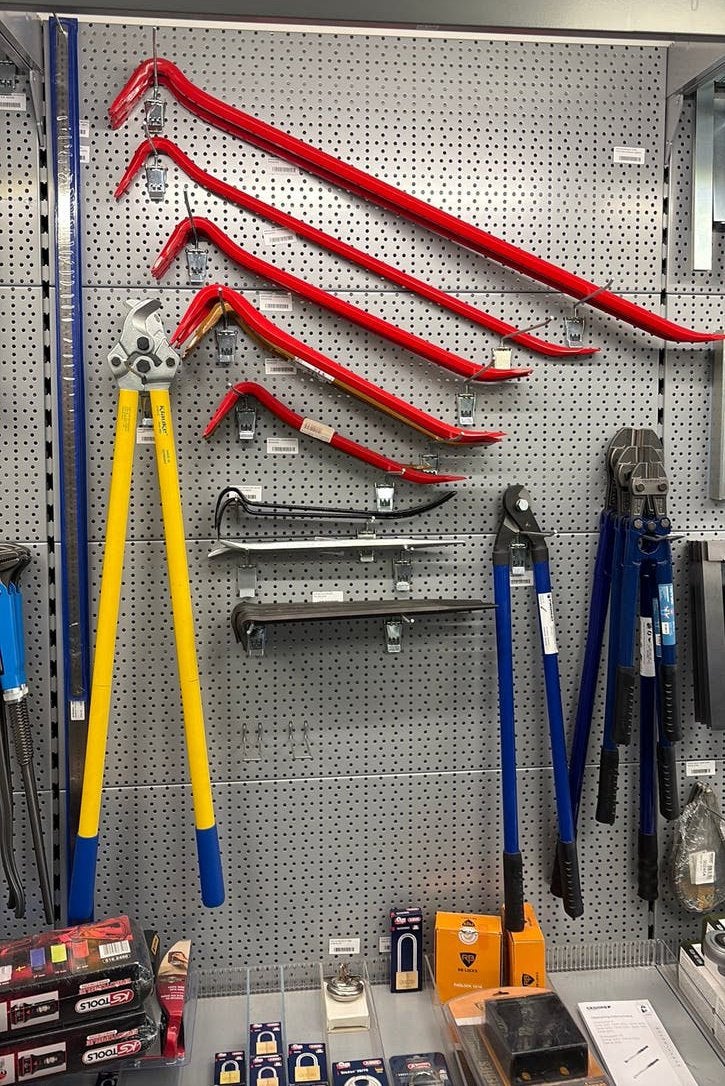 Diverse nieuwe koevoeten en staalknippers, Ophalen of Verzenden, Nieuw
