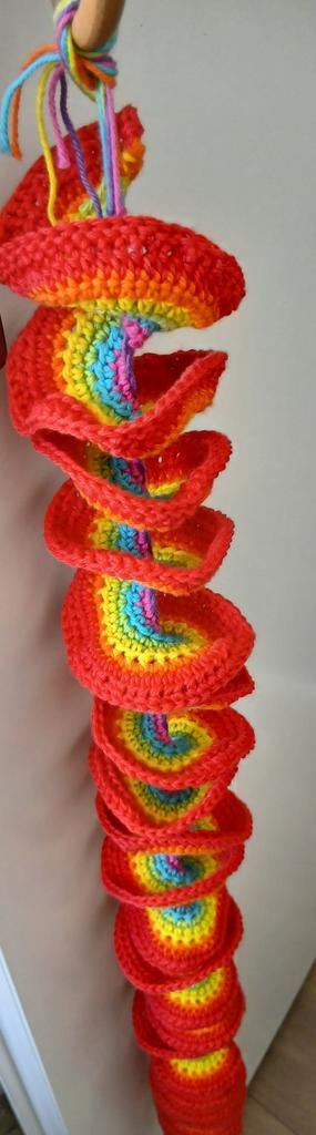 Gondas creaties Regenboog windspinner gehaakt kleurrijk, Ophalen of Verzenden, Nieuw, Versiering