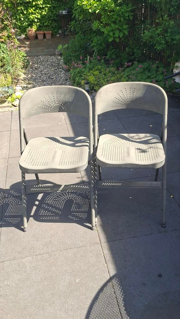 2 metalen opklapstoelen - IKEA, Gebruikt, Twee, Ophalen of Verzenden, Metaal