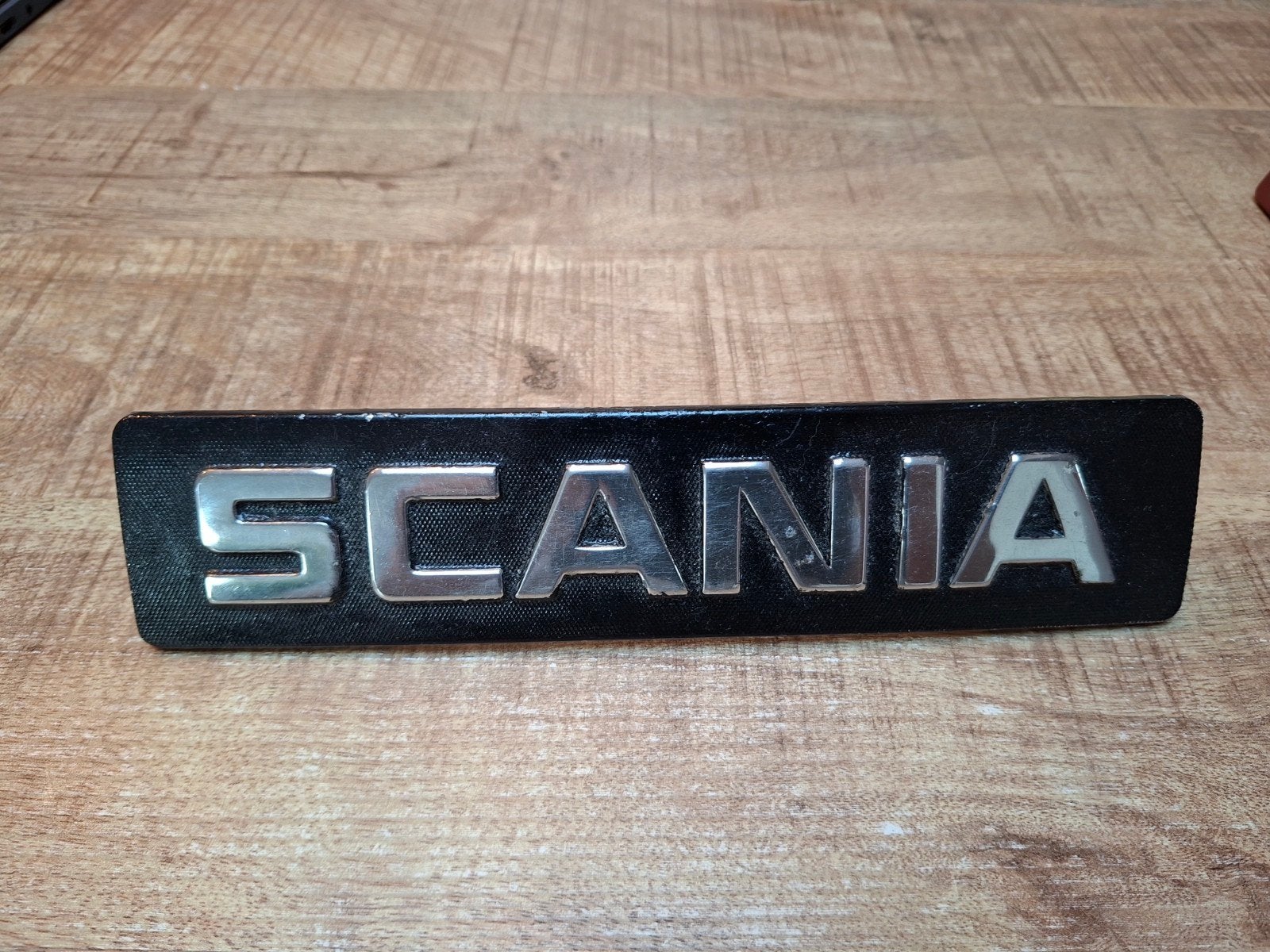 Scania Torpedo Embleem, Ophalen of Verzenden, Gebruikt, Auto's