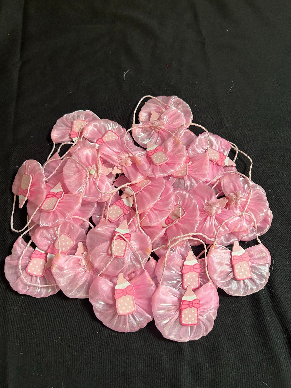 Roze kraamcadeau decoratie met flesje (38 stuks), Ophalen of Verzenden, Zo goed als nieuw, Kraamcadeau