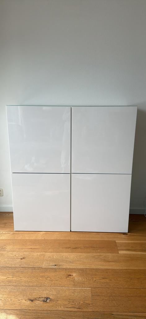 IKEA BESTÅ Kast - Hoogglans Wit + Glasplaat - Push-to-open, Ophalen, Zo goed als nieuw