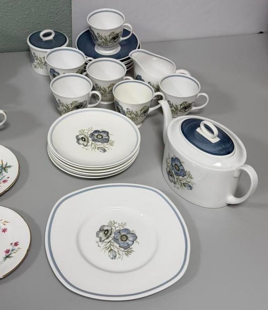 3x Engels porseleinen servies – Royal Doulton Bosun Richmond, Antiek en Kunst, Antiek | Servies los, Ophalen of Verzenden