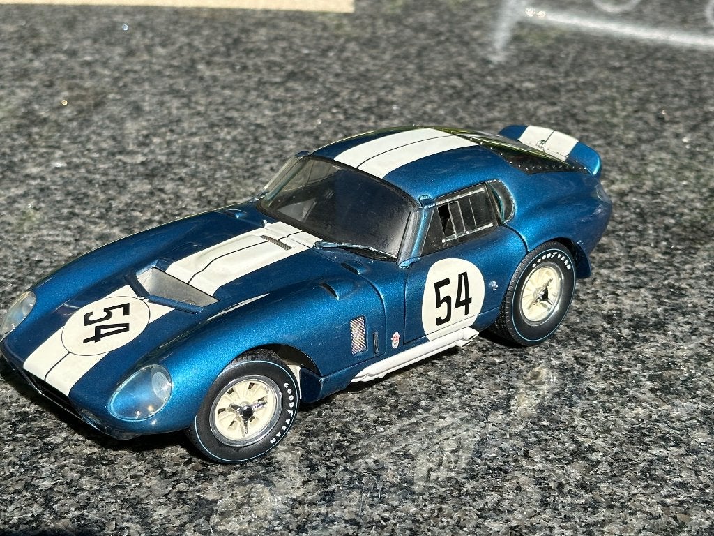 Cobra Daytona, Exoto 1:18, Verzenden, Zo goed als nieuw, Auto, Overige merken