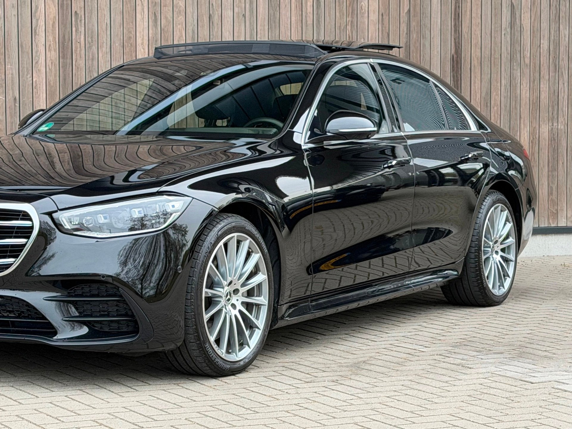 Mercedes-Benz S-klasse 580 e 4MATIC AMG Line / Schuifdak /, Gebruikt, Zwart, 510 pk, Adaptive Cruise Control