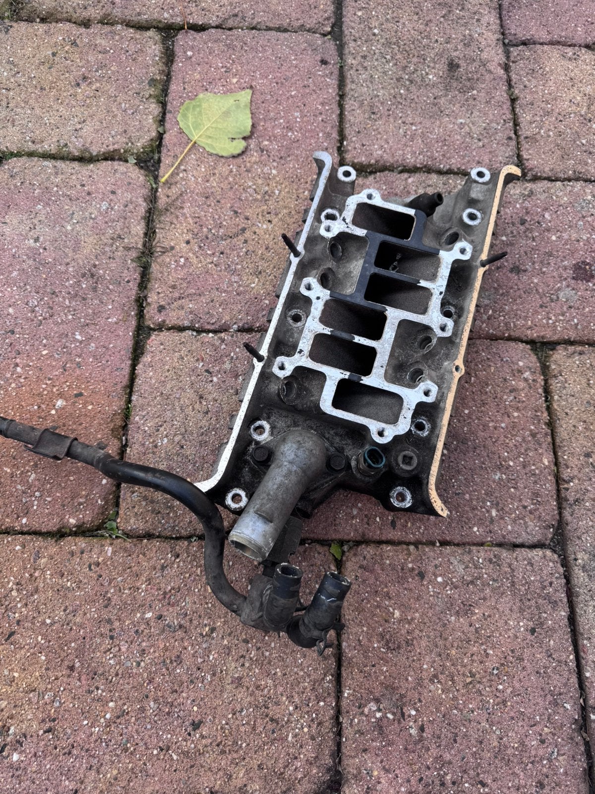 Pontiac firebird 3.1 v6 lower intake manifold, Ophalen of Verzenden