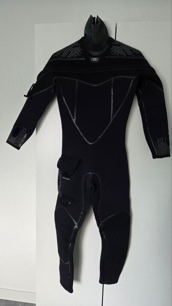 Beuchat women wetsuit, semi-dry 6.5 mm, Ophalen, Gebruikt, Duikpak