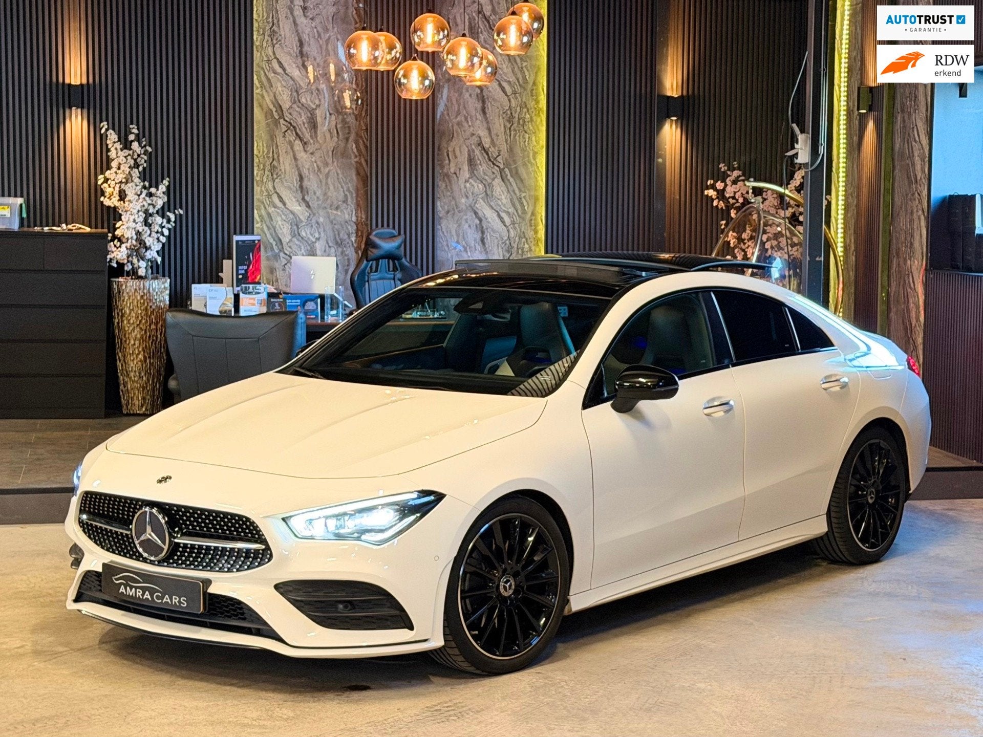 Mercedes-Benz CLA-klasse 200 AMG|PANO|SFEER|BOMVOL!, CLA, Gebruikt, Euro 6, 4 cilinders
