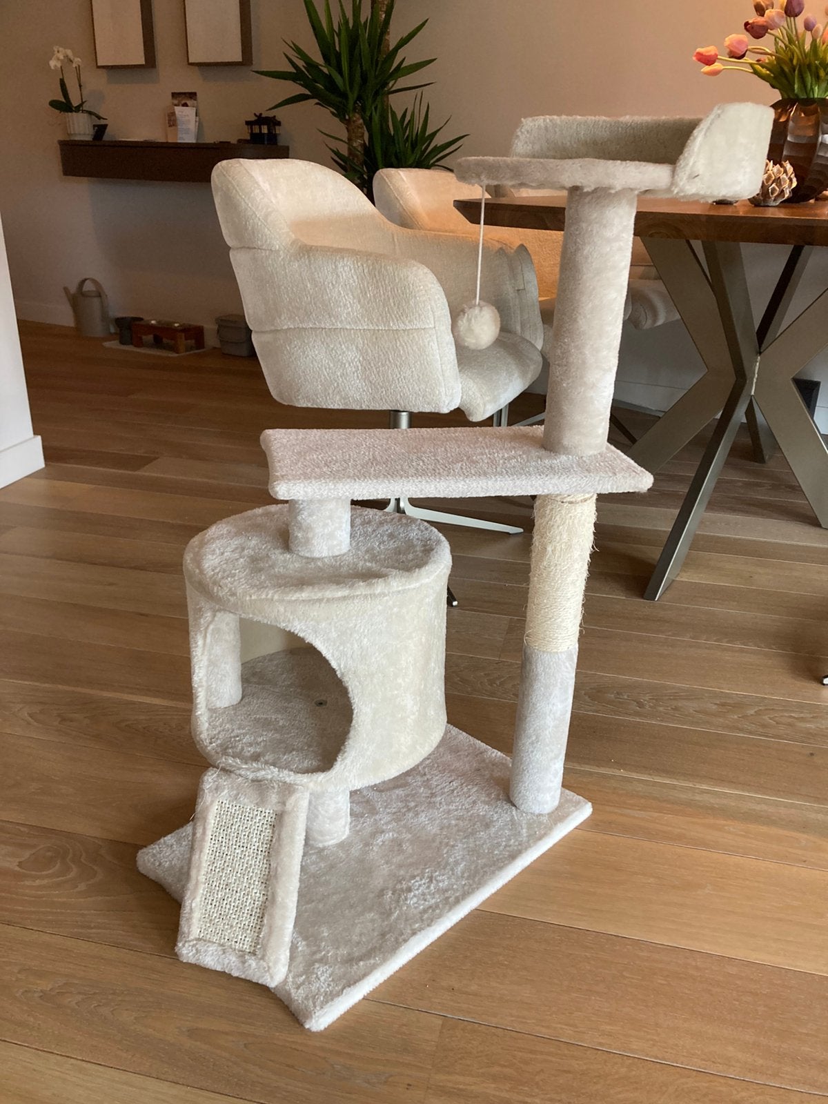 Nieuwe luxe krabpaal / kattenhuisje, Ophalen of Verzenden, Nieuw, Krabpaal