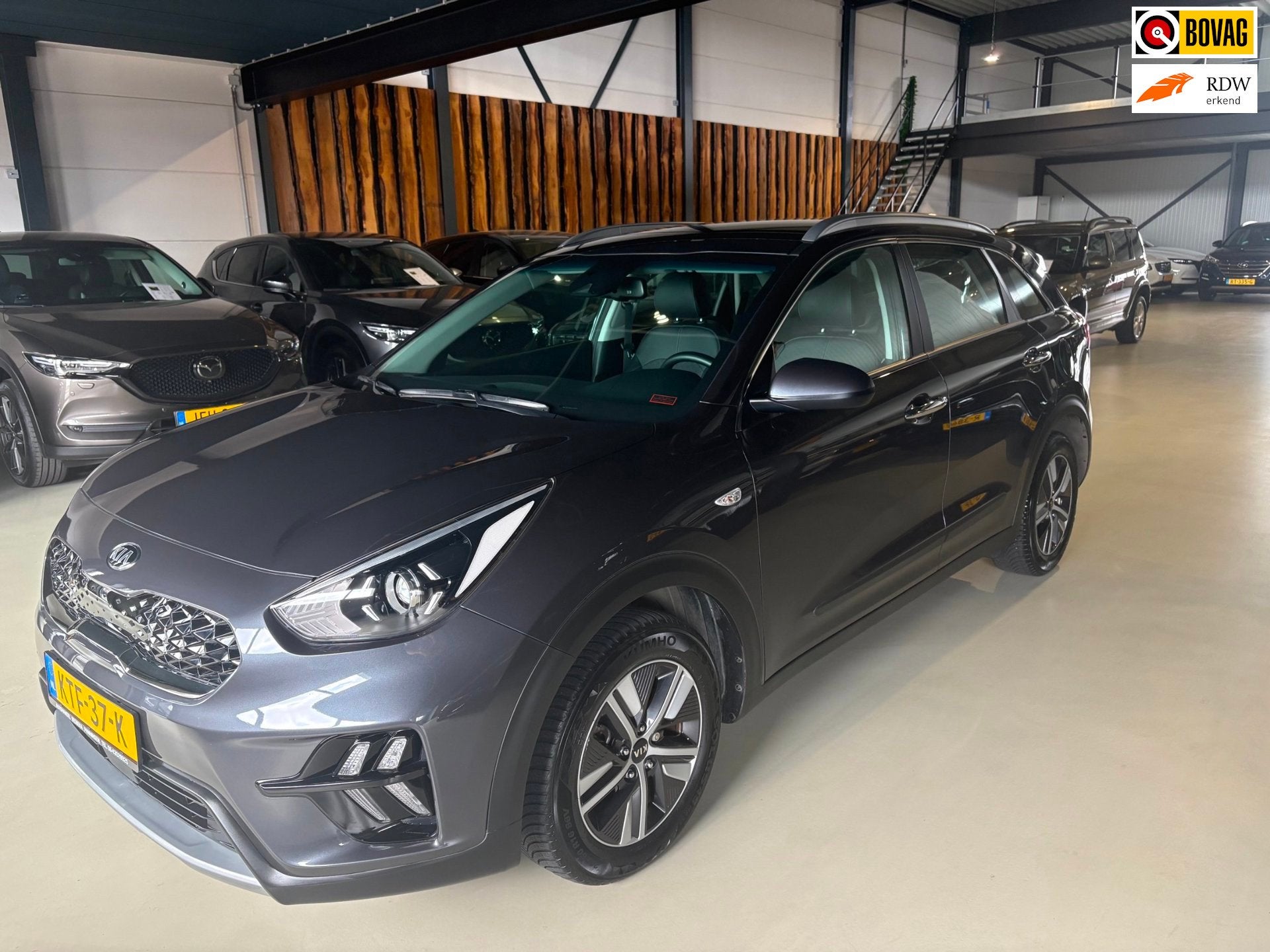 Kia NIRO 1.6 GDi Hybrid DynamicLine, Auto's, Dealer onderhouden, Adaptive Cruise Control, Gebruikt, Leder en Stof