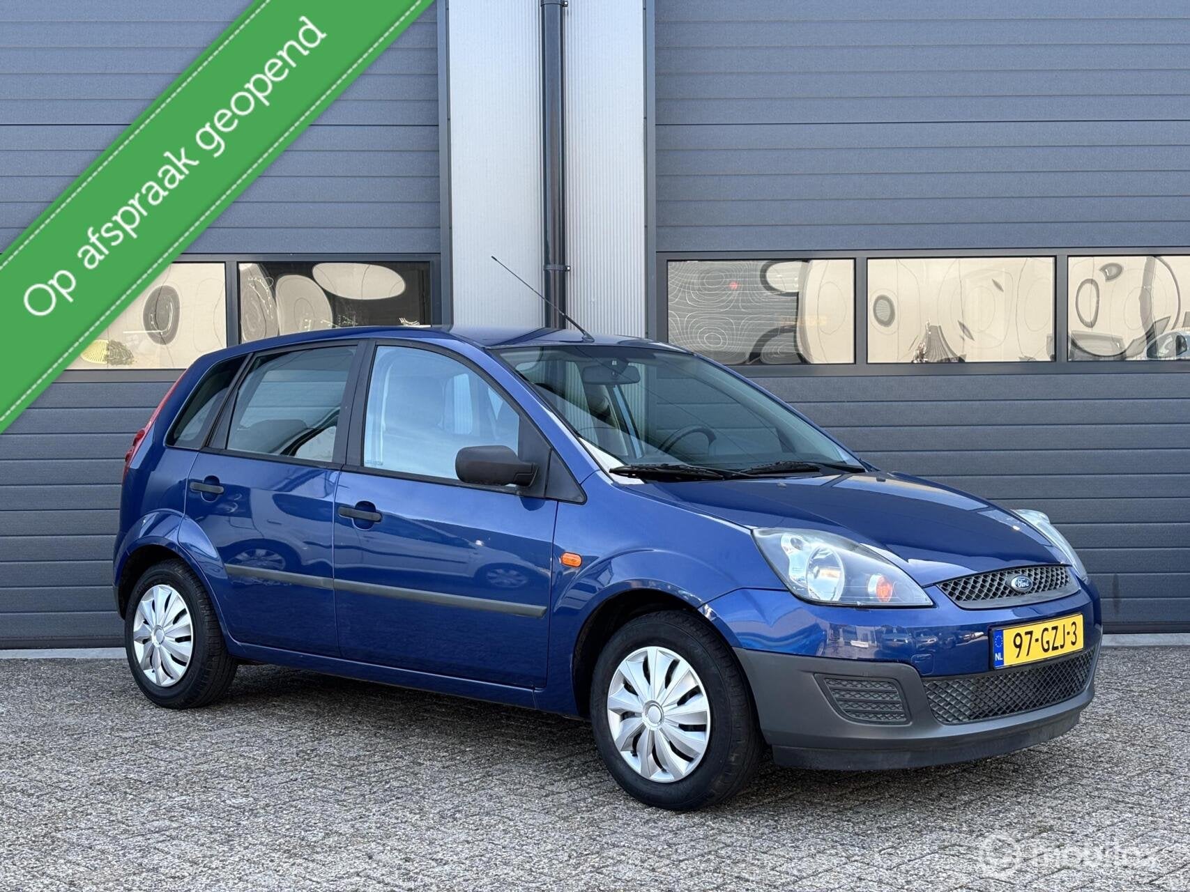 Ford Fiesta 1.3-8V Cool & Sound 1e EIG/ 45DKM NAP, 1299 cc, 40 €/maand, 4 cilinders, Blauw