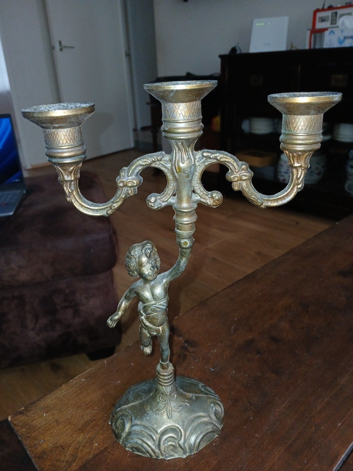 Antieke bronzen kandelaar met cherubijn, 3-armig, Antiek en Kunst, Ophalen of Verzenden, Koper of Brons