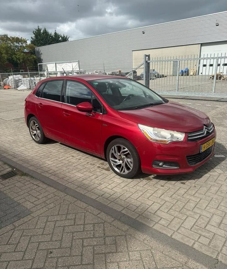 Citroën C4 1.6 GT | Automaat, Carplay, Cruise, APK | Rood, Auto's, 156 pk, Particulier, Adaptive Cruise Control, C4