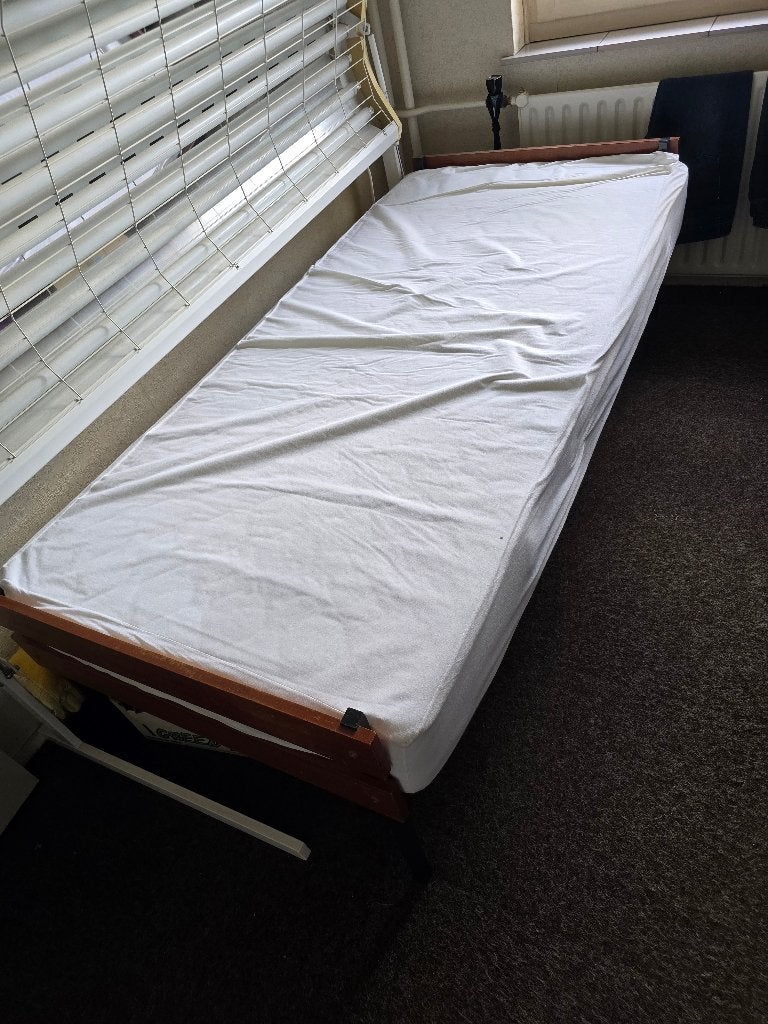 Bed eenpersoons studentenkamer, Ophalen, Gebruikt, 90 cm, Eenpersoons