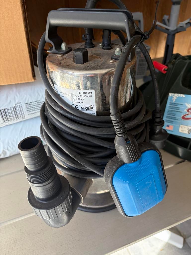 RVS Dompelpomp TSP-DW550 voor zwembad en kelder leegpompen, Ophalen, Gebruikt, Elektrisch, Dompelpomp