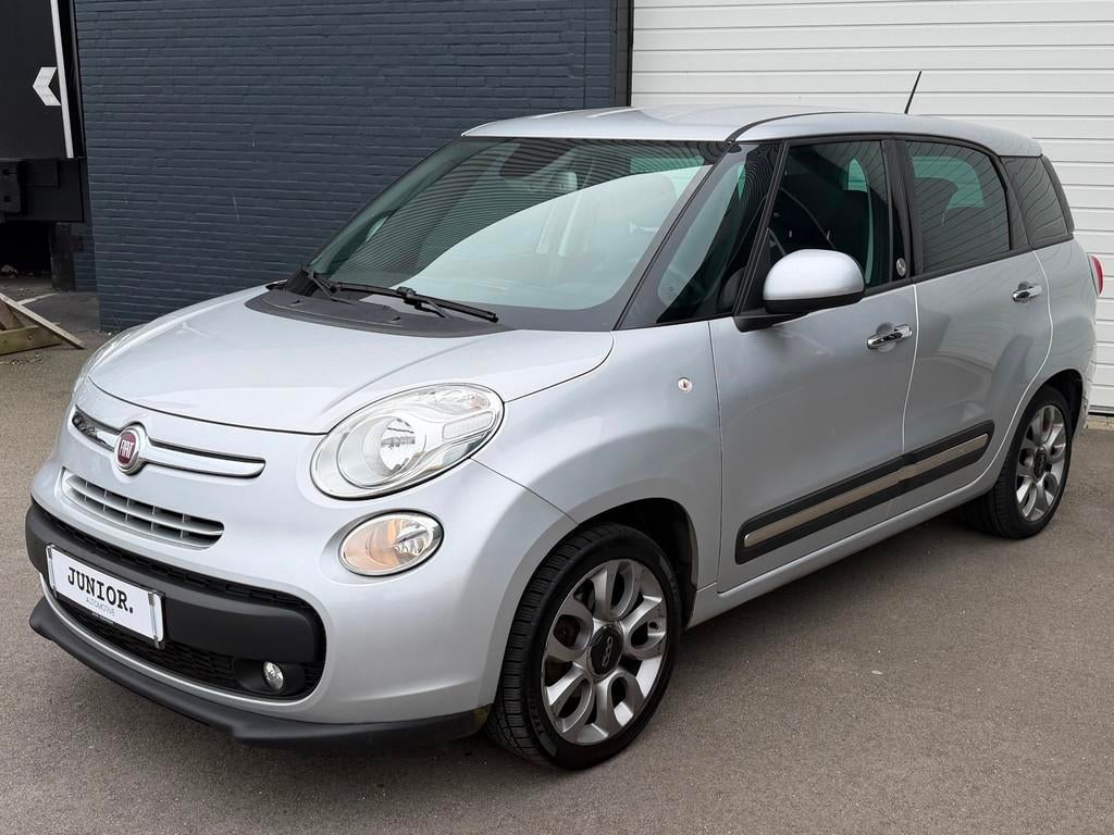 Fiat 500 L Living 0.9 TwinAir Lounge 7PERSOONS/CAMERA/NAVI/C, Auto's, Stof, Gebruikt, 7 stoelen, Origineel Nederlands