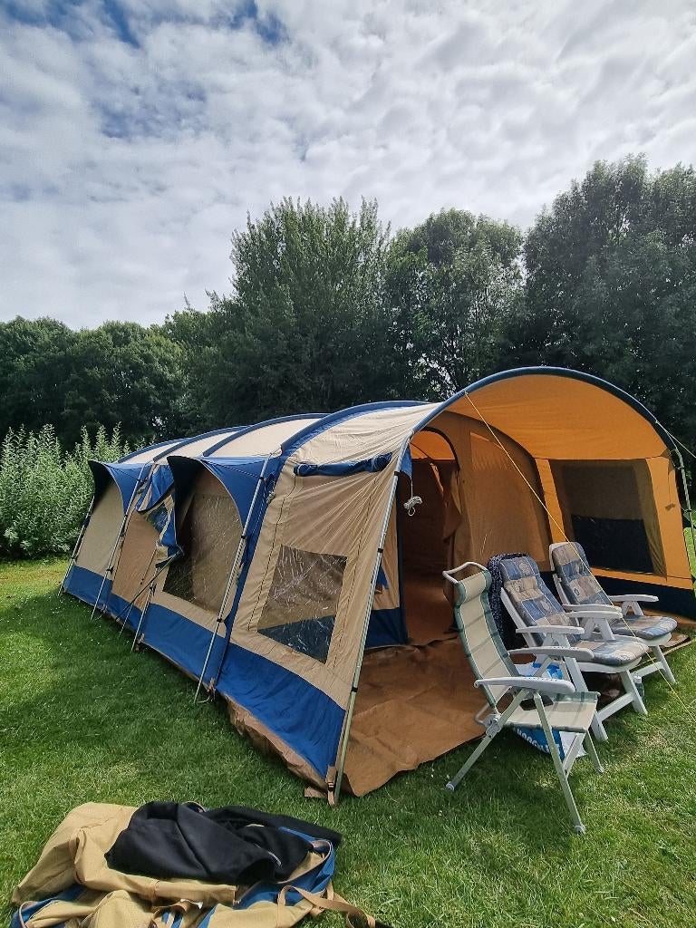 Zeer ruime Vrijbuiter Idaho 6 Familietent, Ophalen, Gebruikt, Tot en met 6
