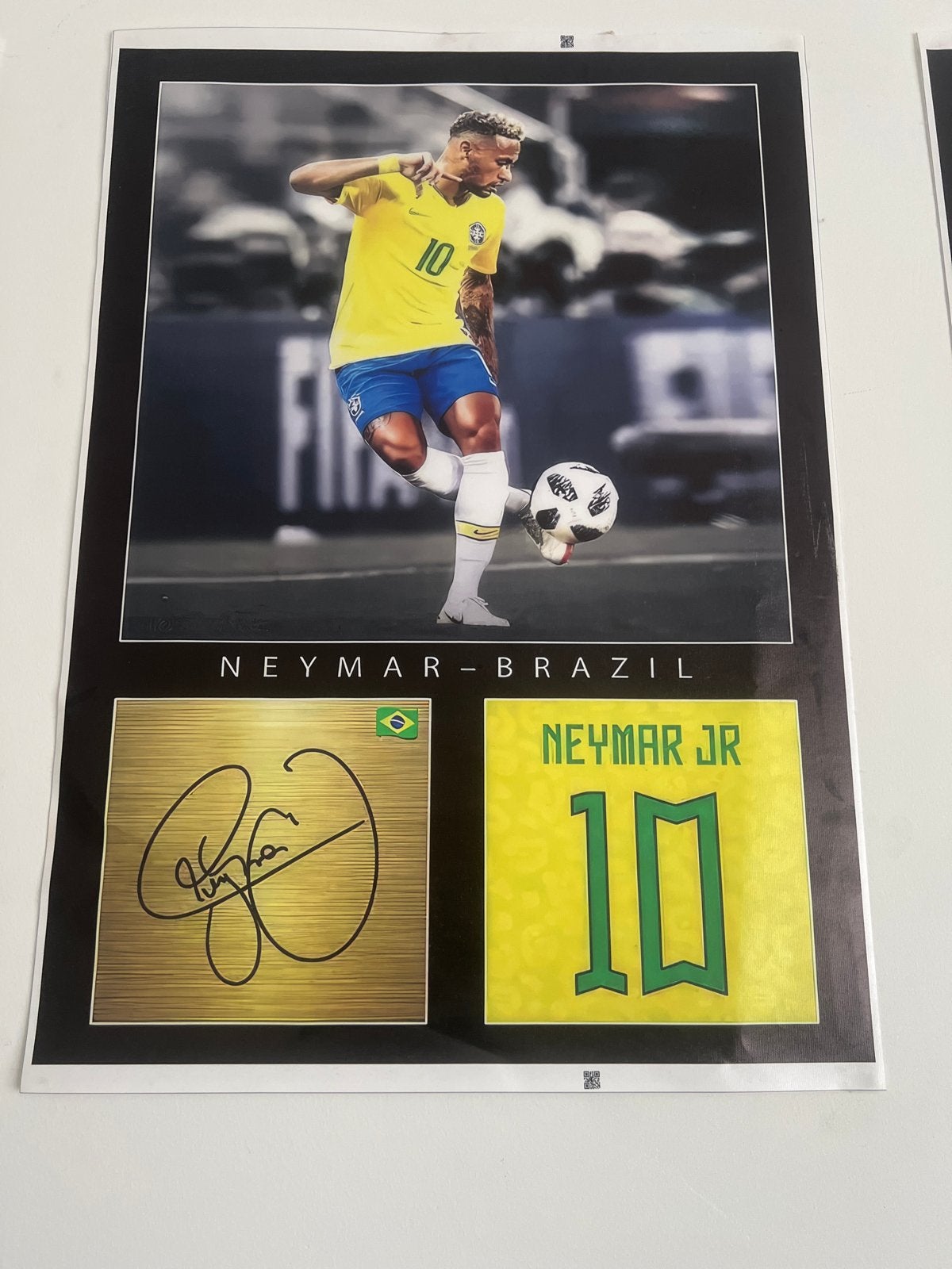 Neymar Jr. Brazilië Poster met Handtekening en Shirtnummer, Ophalen of Verzenden, Nieuw, Buitenlandse clubs, Poster, Plaatje of Sticker