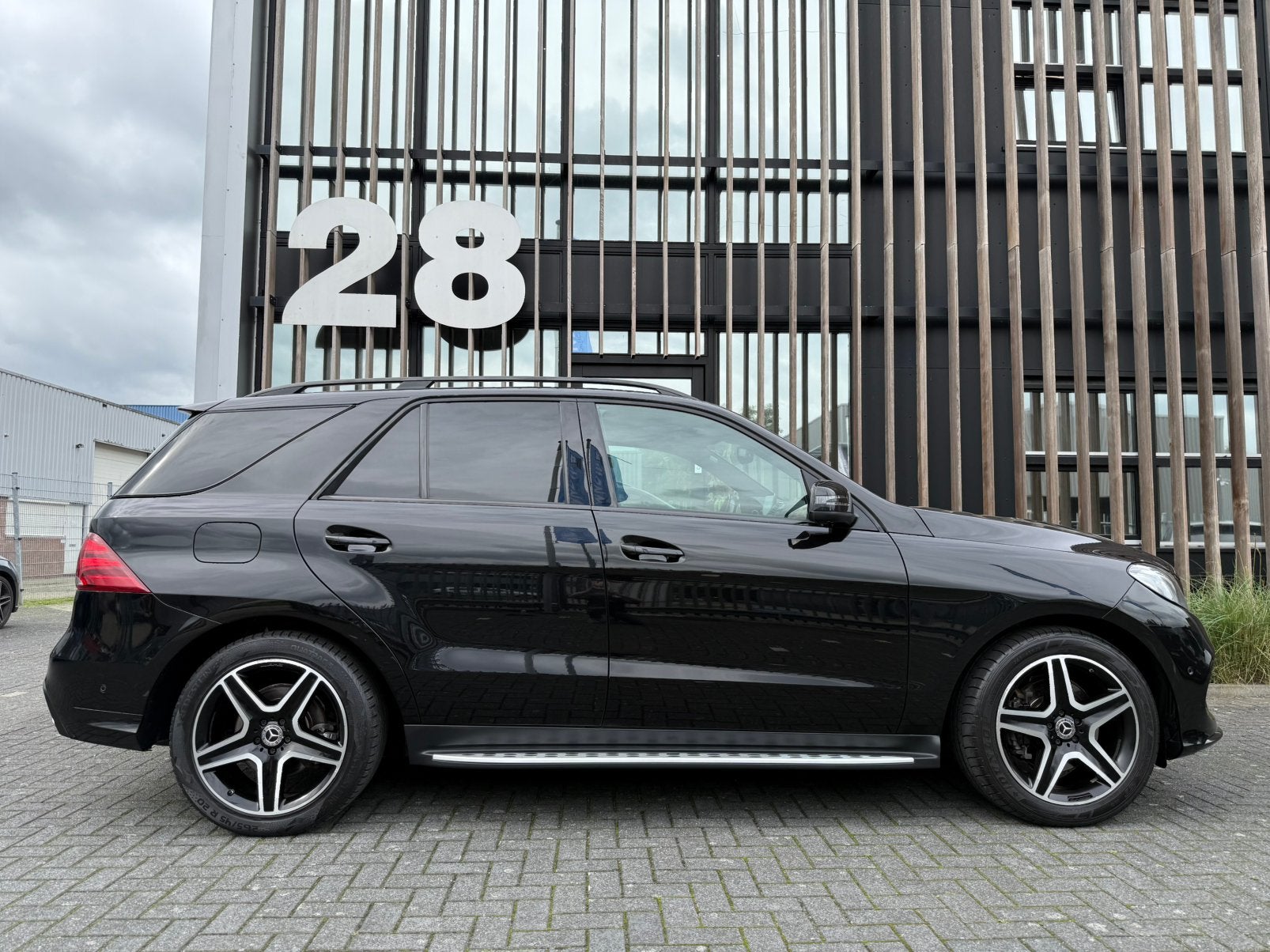 Mercedes-Benz GLE 350D AMG Sport Edition 4Matic Grijs kent., Auto's, Automaat, 258 pk, Bedrijf, Diesel