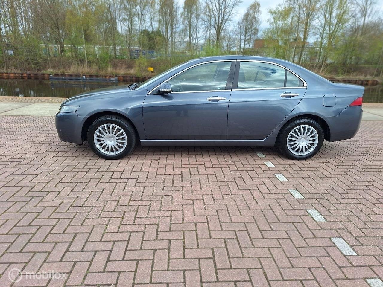 Honda Accord 4 2.0i Comfort, Auto's, 1998 cc, Gebruikt, 4 cilinders, Bedrijf