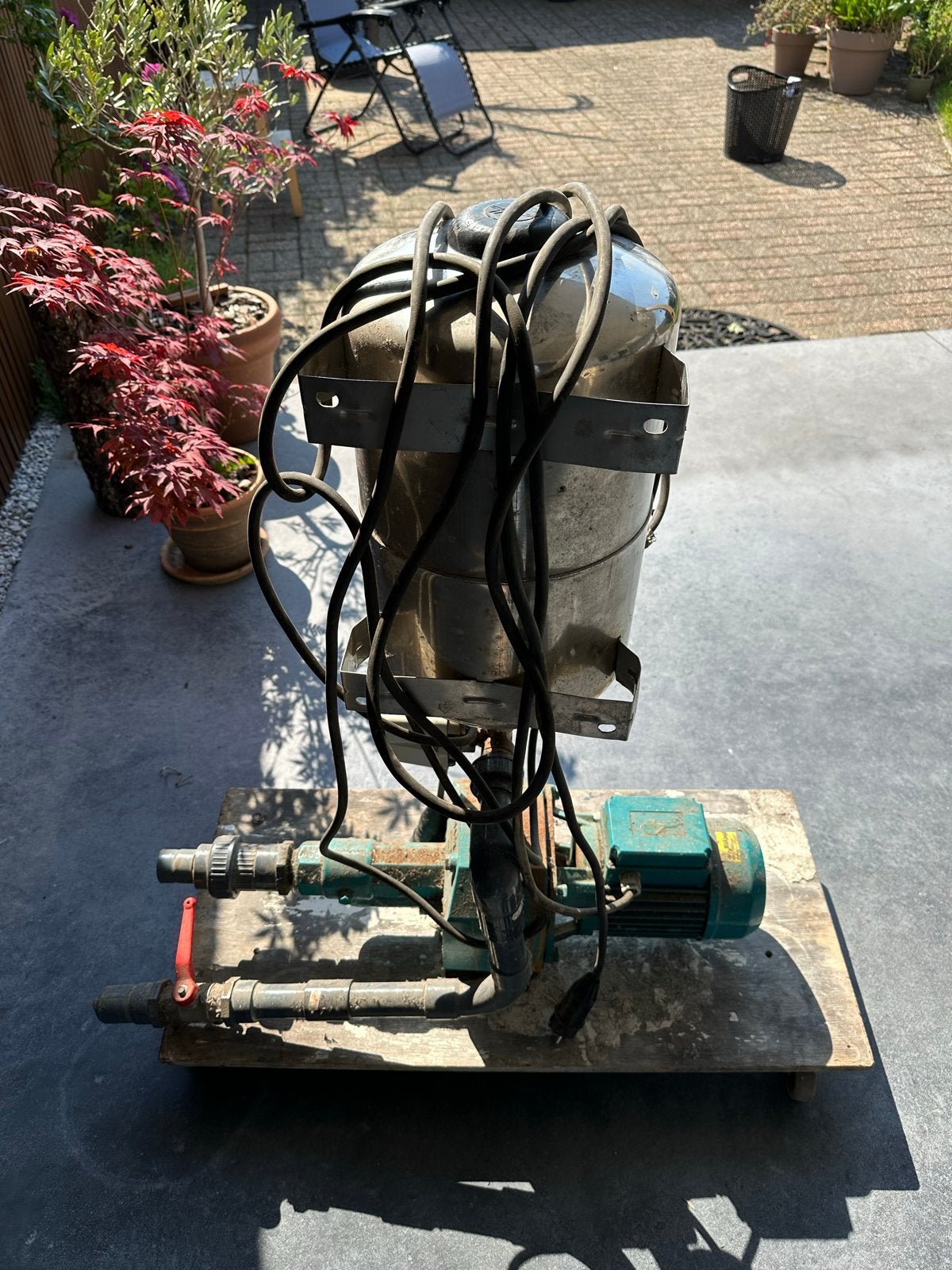 SAER M200 Zelfaanzuigende Centrifugaalpomp met Drukvat, Tuin en Terras, Ophalen, Gebruikt, Elektrisch, Hydrofoorpomp