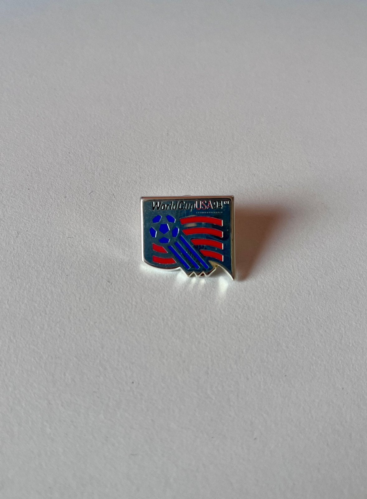 World Cup soccer USA 1994 pin, Ophalen of Verzenden, Nieuw, Sport, Speldje of Pin