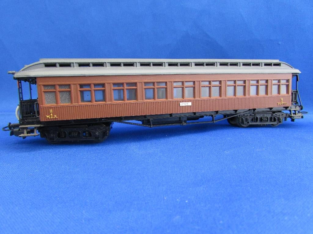twee Electrotren antieke personen wagens., Overige merken, Gelijkstroom, Ophalen of Verzenden, Analoog