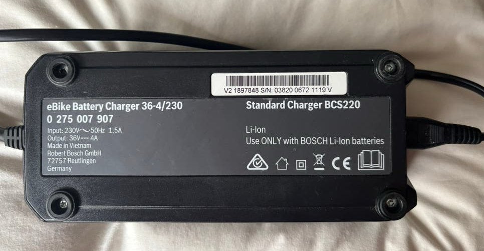 Bosch fietsaccu lader type BCS 220, Ophalen of Verzenden, Zo goed als nieuw