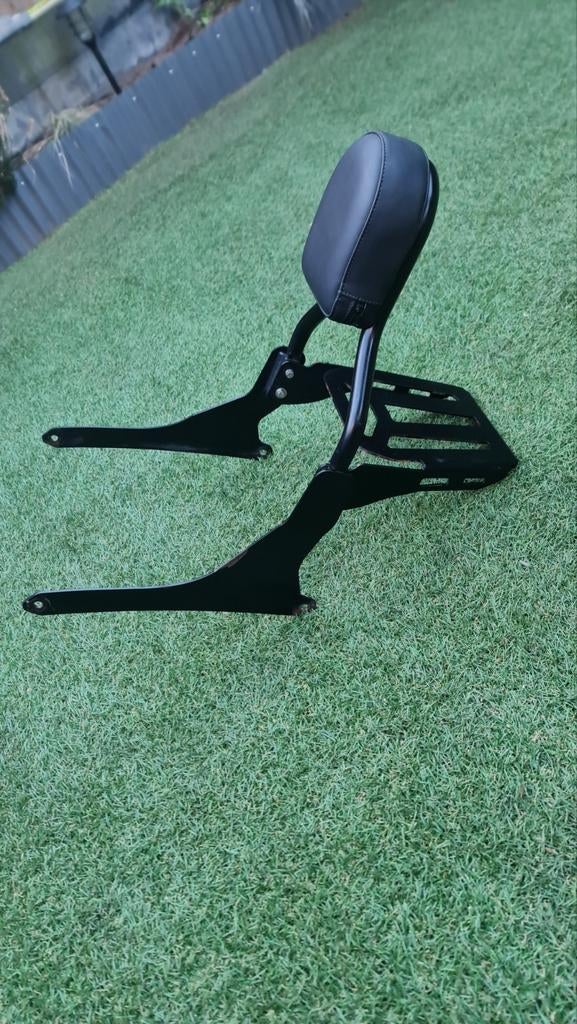 Motorfiets rugleuning met bagagerek voor intruder 1500, Ophalen of Verzenden, Zo goed als nieuw