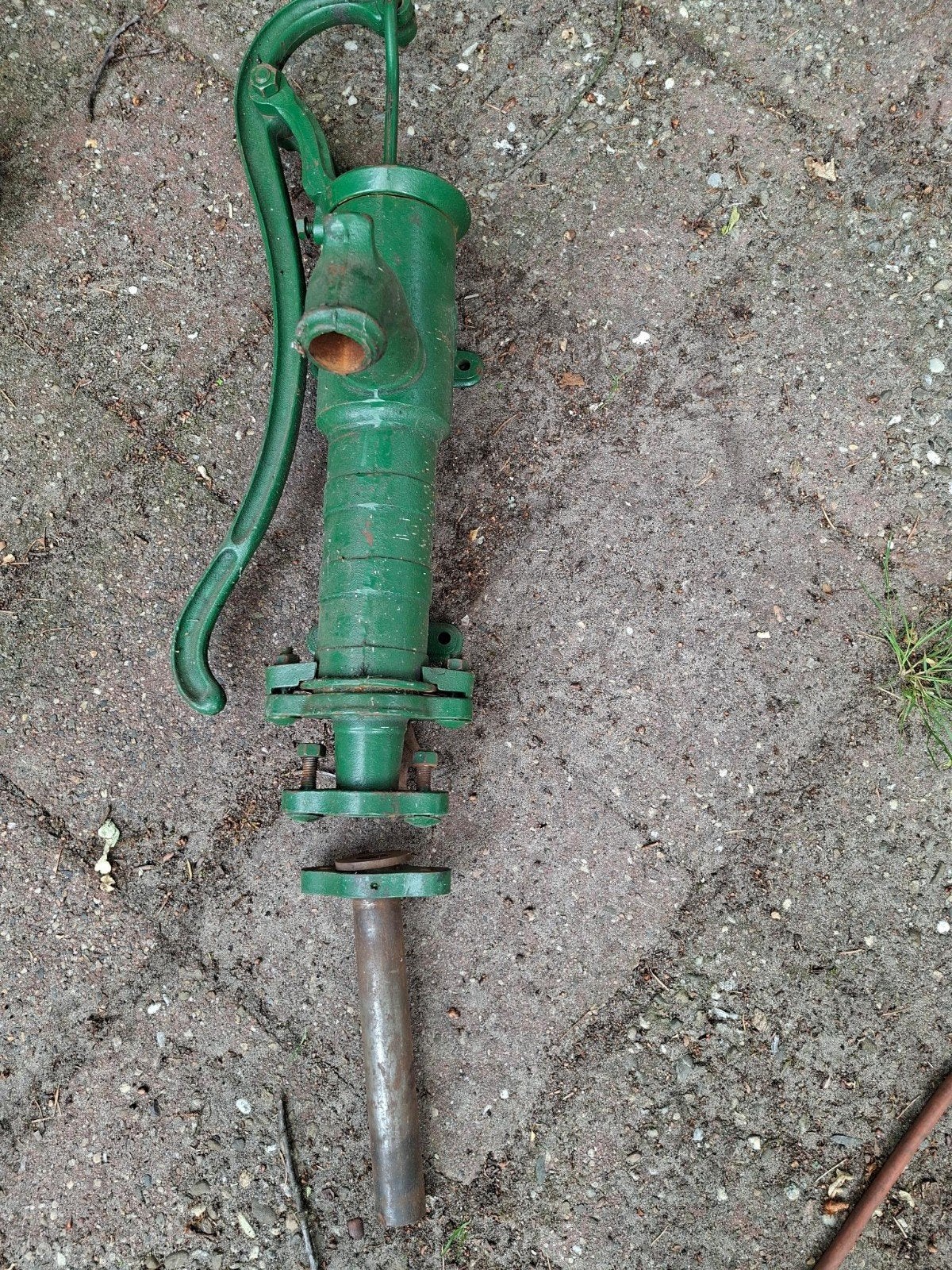 Antieke handwaterpomp - Groen gietijzer, Ophalen, Gebruikt, Handmatig, Bronpomp