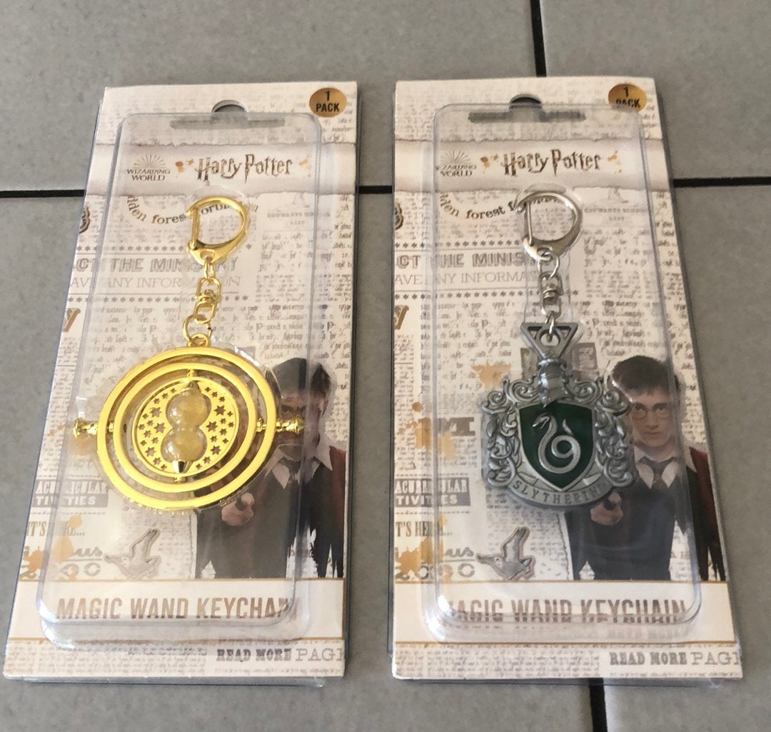 2 magic wand keychains Harry potter nieuw, Verzamelen, Ophalen of Verzenden, Nieuw, Overige typen