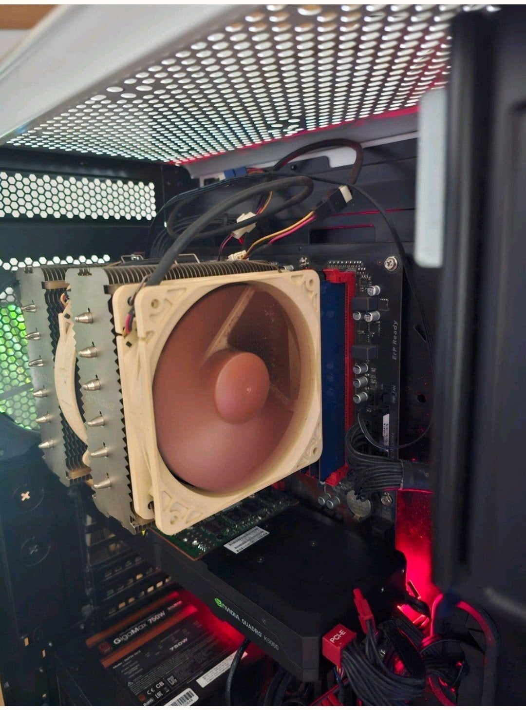 Gigabyte GA-990X Gaming SLI Moederbord met FX8350 CPU, Computers en Software, Ophalen of Verzenden, Gebruikt