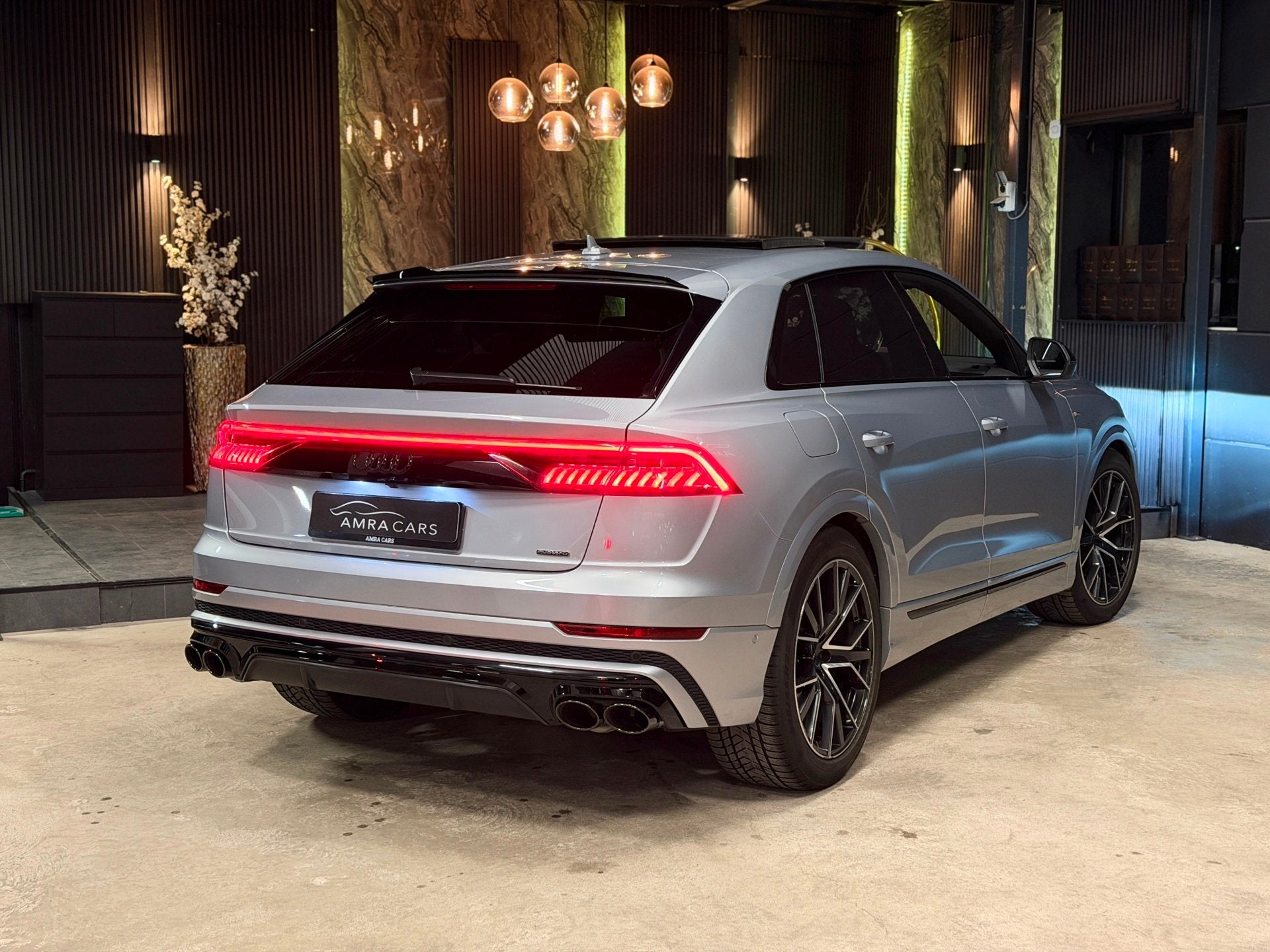 Audi Q8 60 TFSI e quattro Competition 3X S-Line|PANO|LASER|F, Auto's, Automaat, 14 kWh, Gebruikt, Euro 6