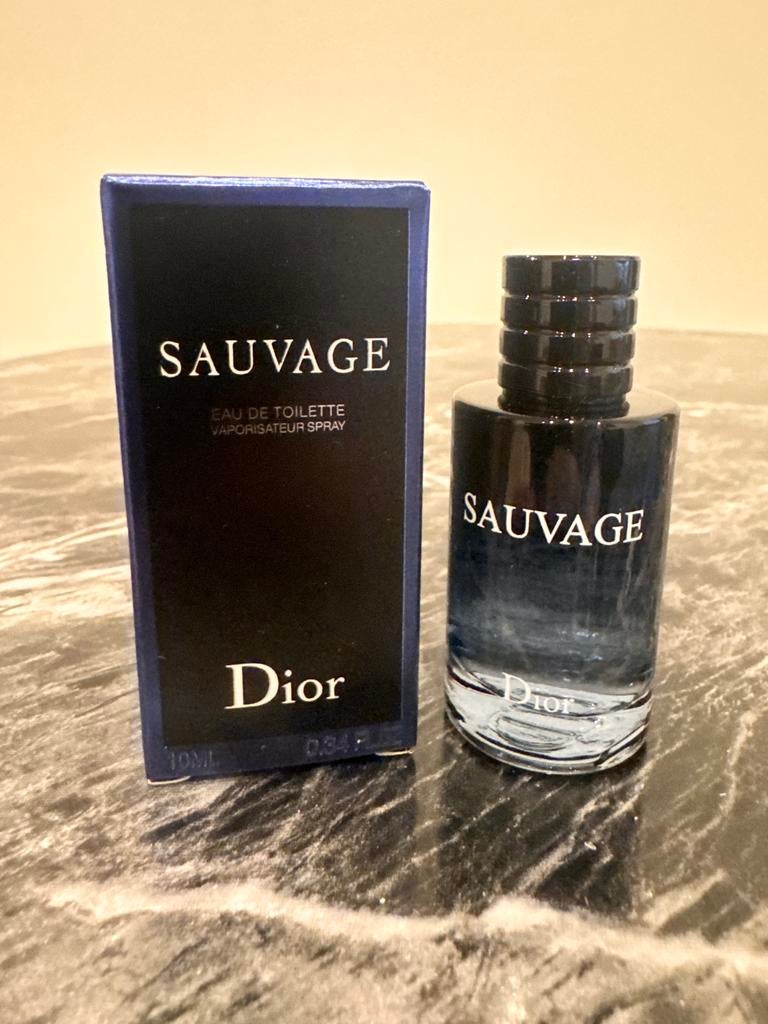 Dior Sauvage EDT 10 ml miniatuur mini, Sieraden, Tassen en Uiterlijk, Uiterlijk | Parfum, Ophalen of Verzenden, Nieuw