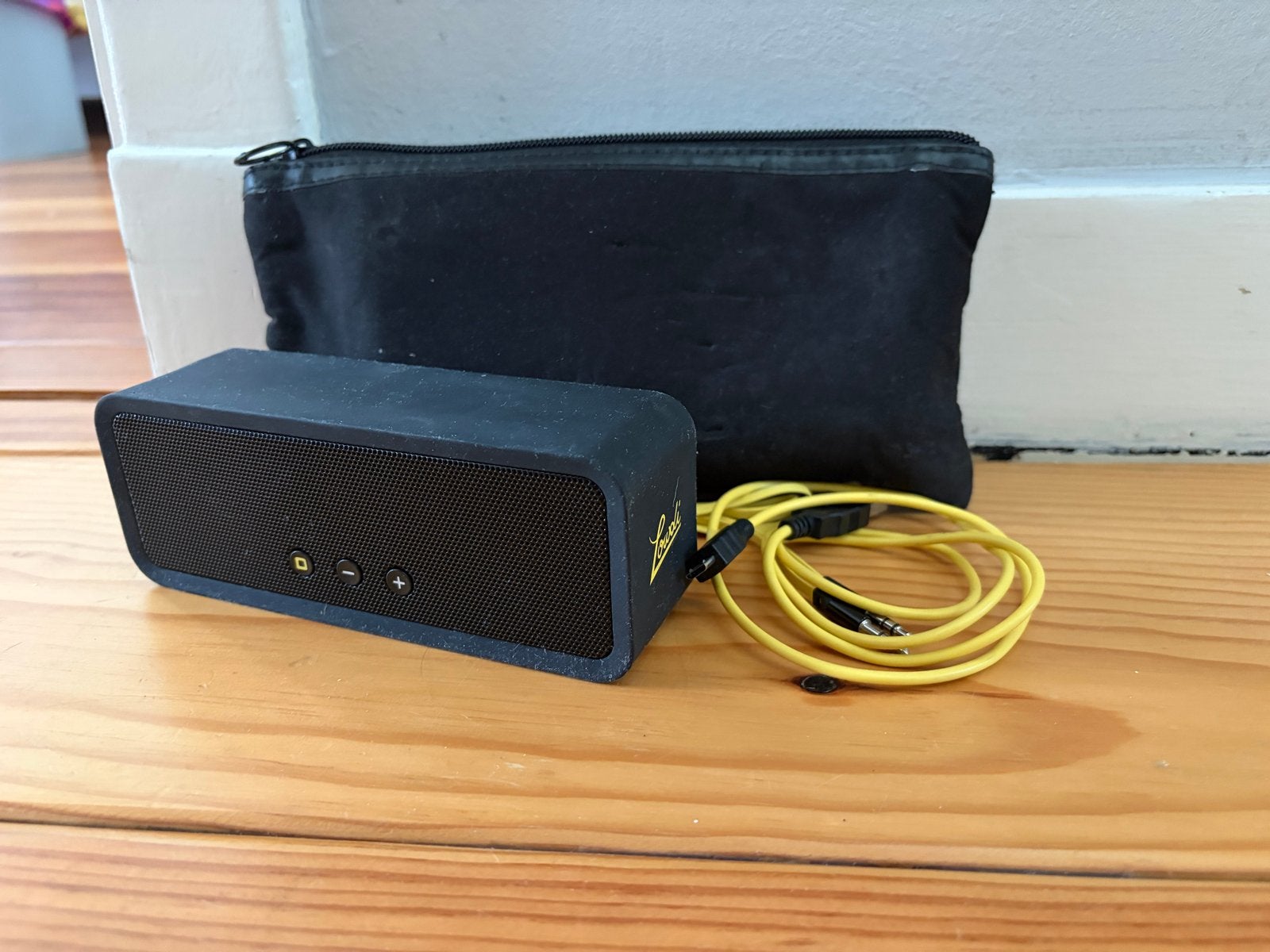 Lowdi Draagbare Bluetooth Speaker met AUX-kabel, Overige merken, Ophalen of Verzenden, Zo goed als nieuw, Draagbare speaker