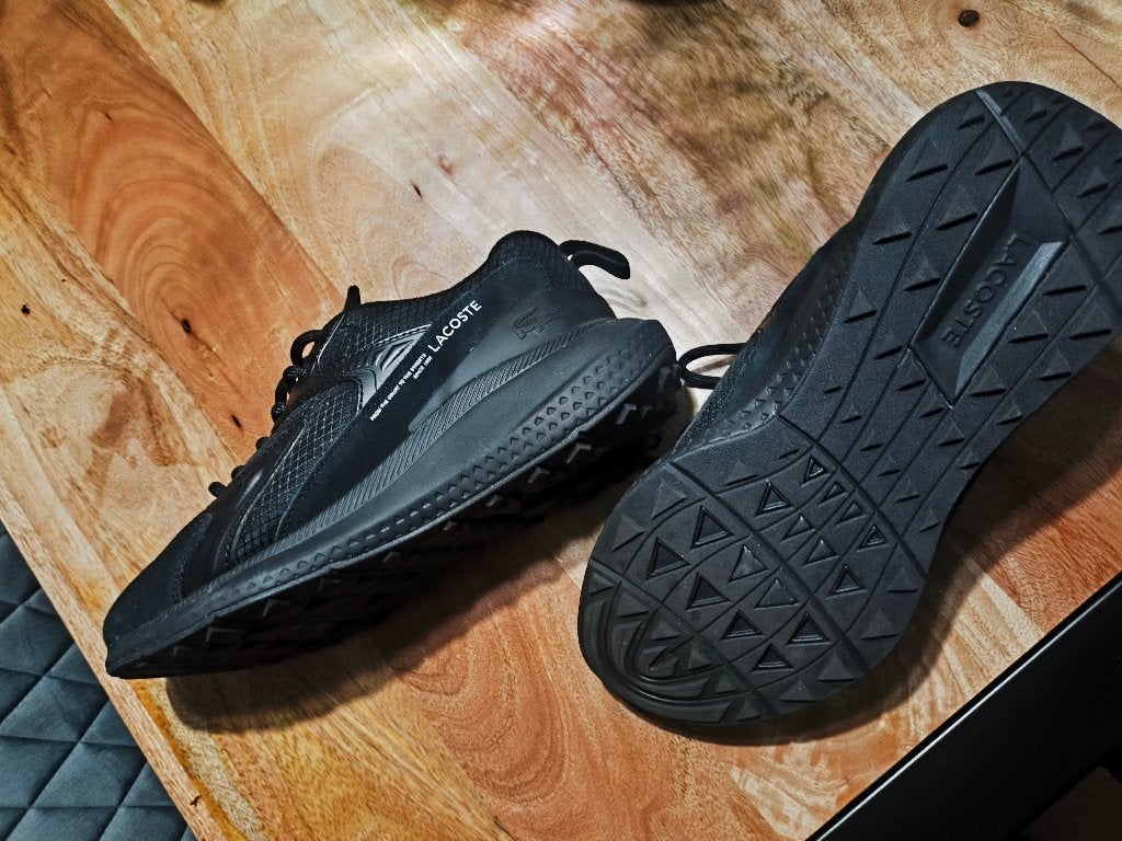 Schoenen, Kleding | Dames, Zwart, Nieuw, Ophalen of Verzenden, Sneakers of Gympen