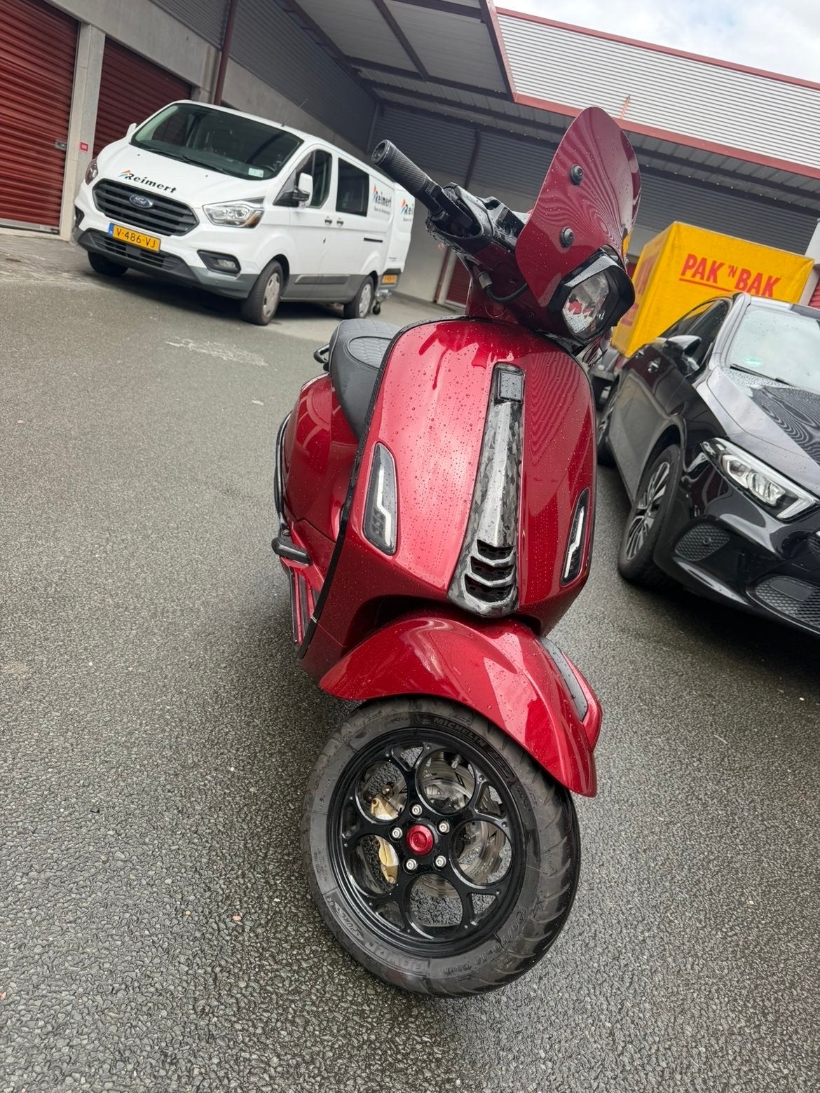 Vespa Sprint 80cc lava red bmw kleur, Ophalen of Verzenden, Zo goed als nieuw