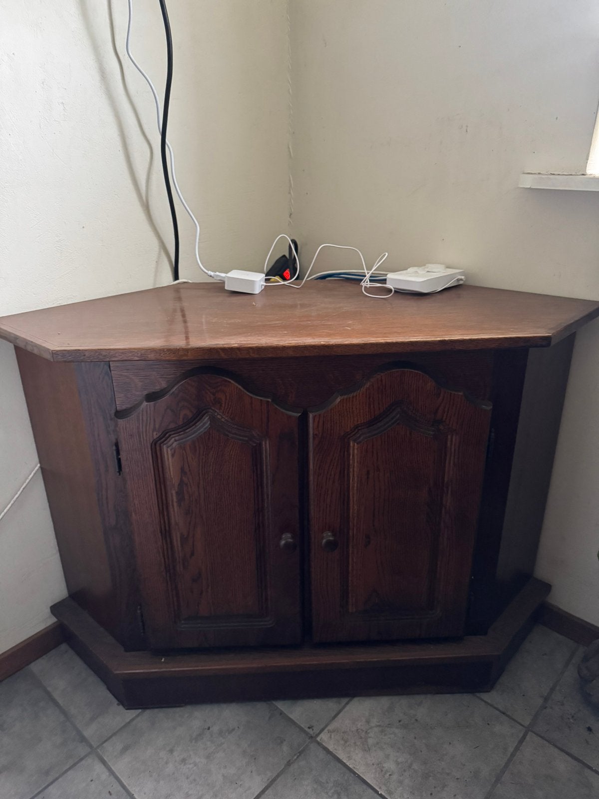 Hoekkastje TV-meubel 52x117x80 cm, Huis en Inrichting, Kasten | Overige, Ophalen, Gebruikt