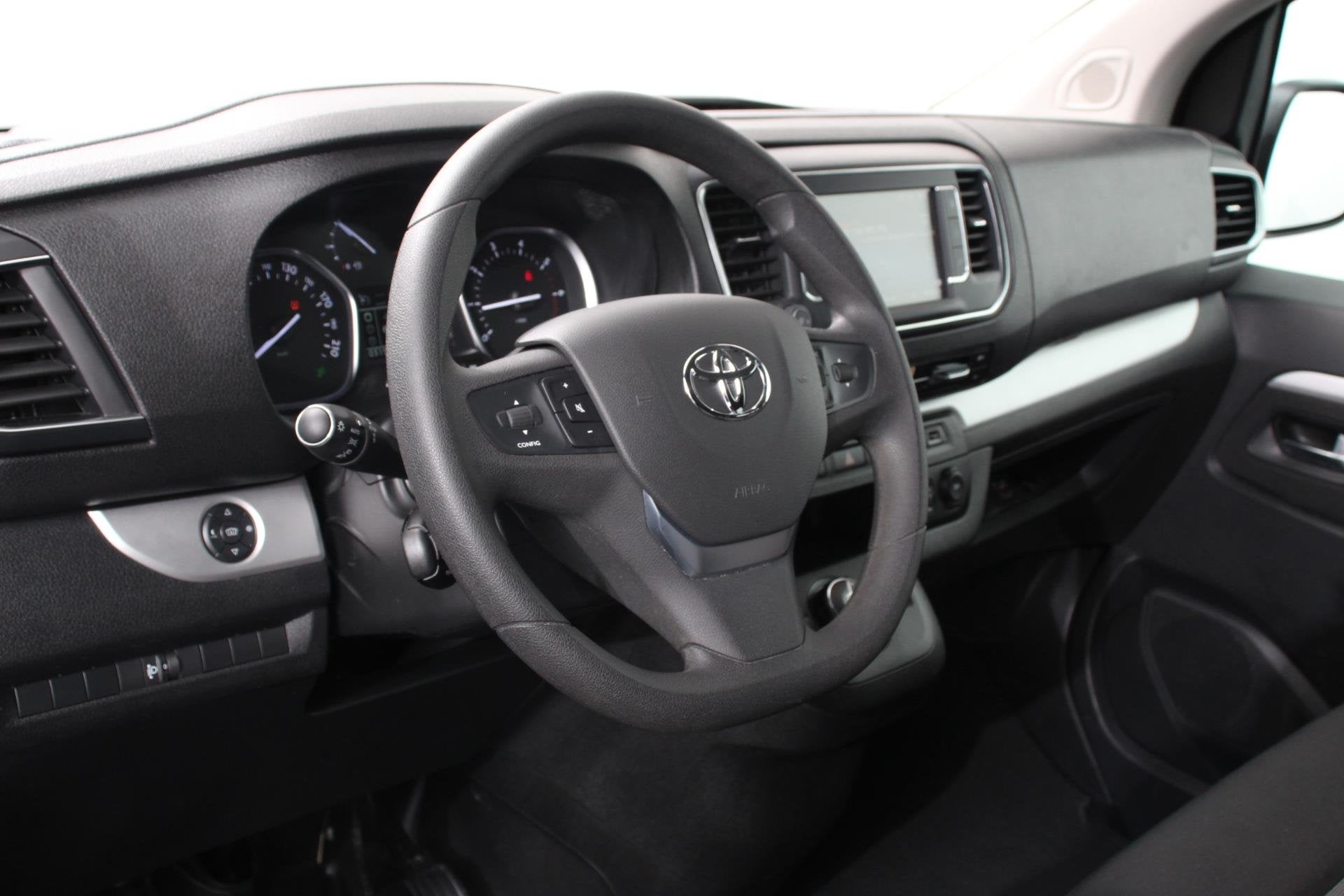 Toyota PROACE Shuttle 2.0 145pk L3H1 Automaat Cool 9persoons, Auto's, Toyota, Stof, Gebruikt, Euro 6, ProAce