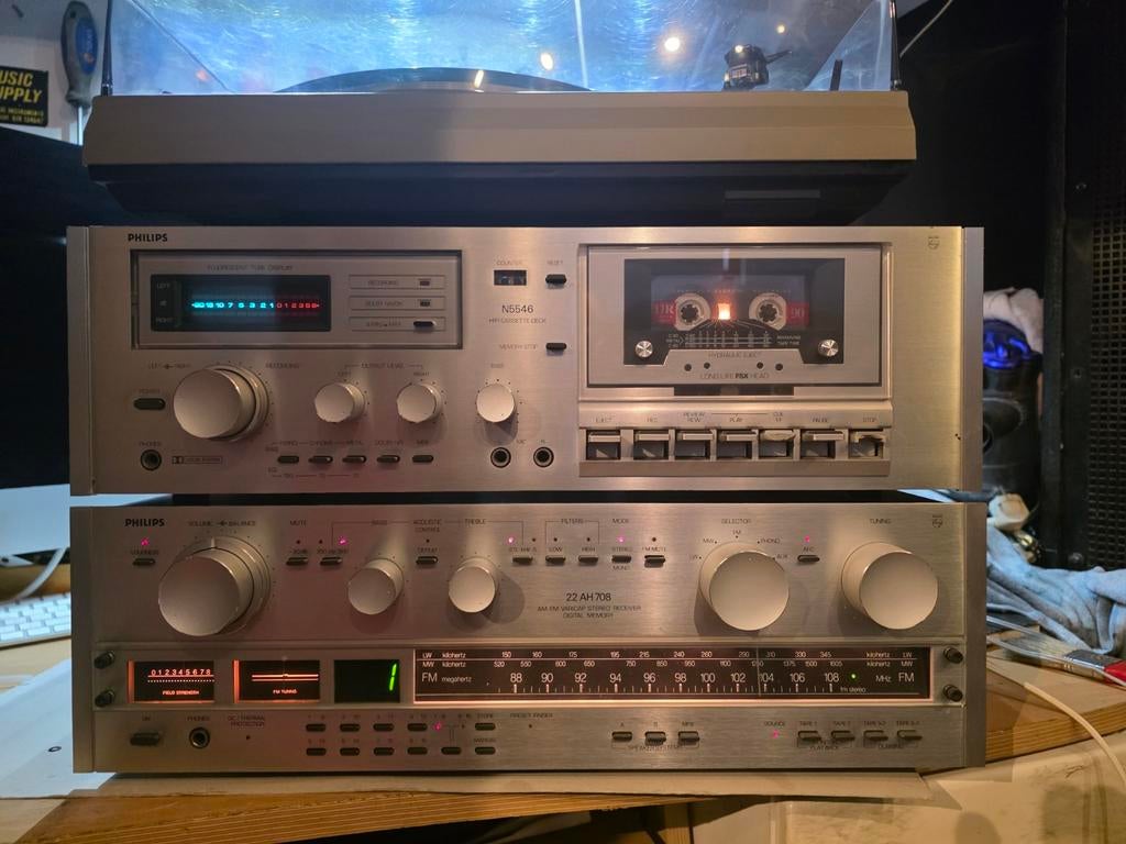 Philips 22AH708 Receiver & N5546 Tapedeck Set, Audio, Tv en Foto, Overige merken, Gebruikt, Ophalen of Verzenden, 60 tot 120 watt