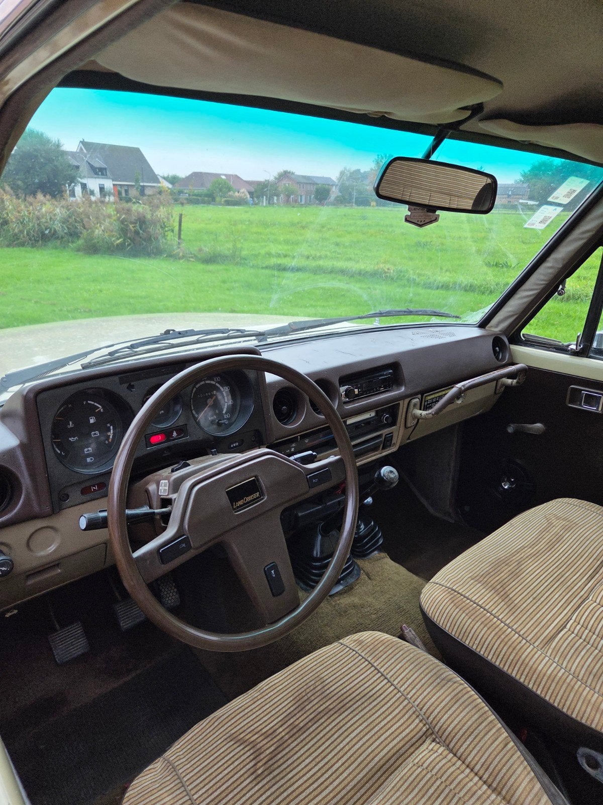 Toyota Landcruiser fj60 1984 airco 9 personen ( hj60 hj61 ), foto 11