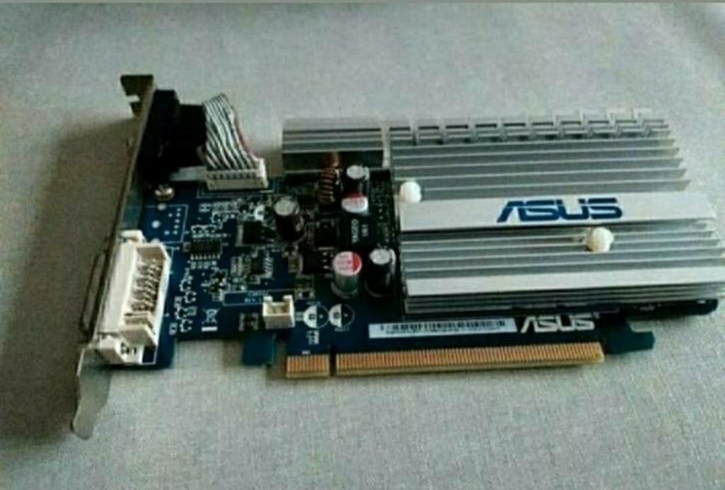 ASUS,G-FORCE,EN 8400 GS,Silent,VGA,DVI,HTP 25,VIDEOKAART, Ophalen of Verzenden, Gebruikt, Windows