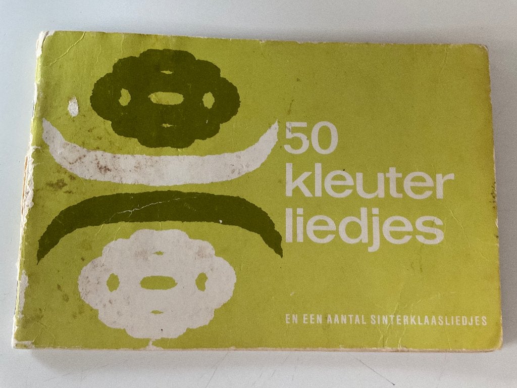 Bladmuziek 50 kleuterliedjes + 23 Sinterklaasliedjes, Ophalen of Verzenden, Gebruikt, Thema
