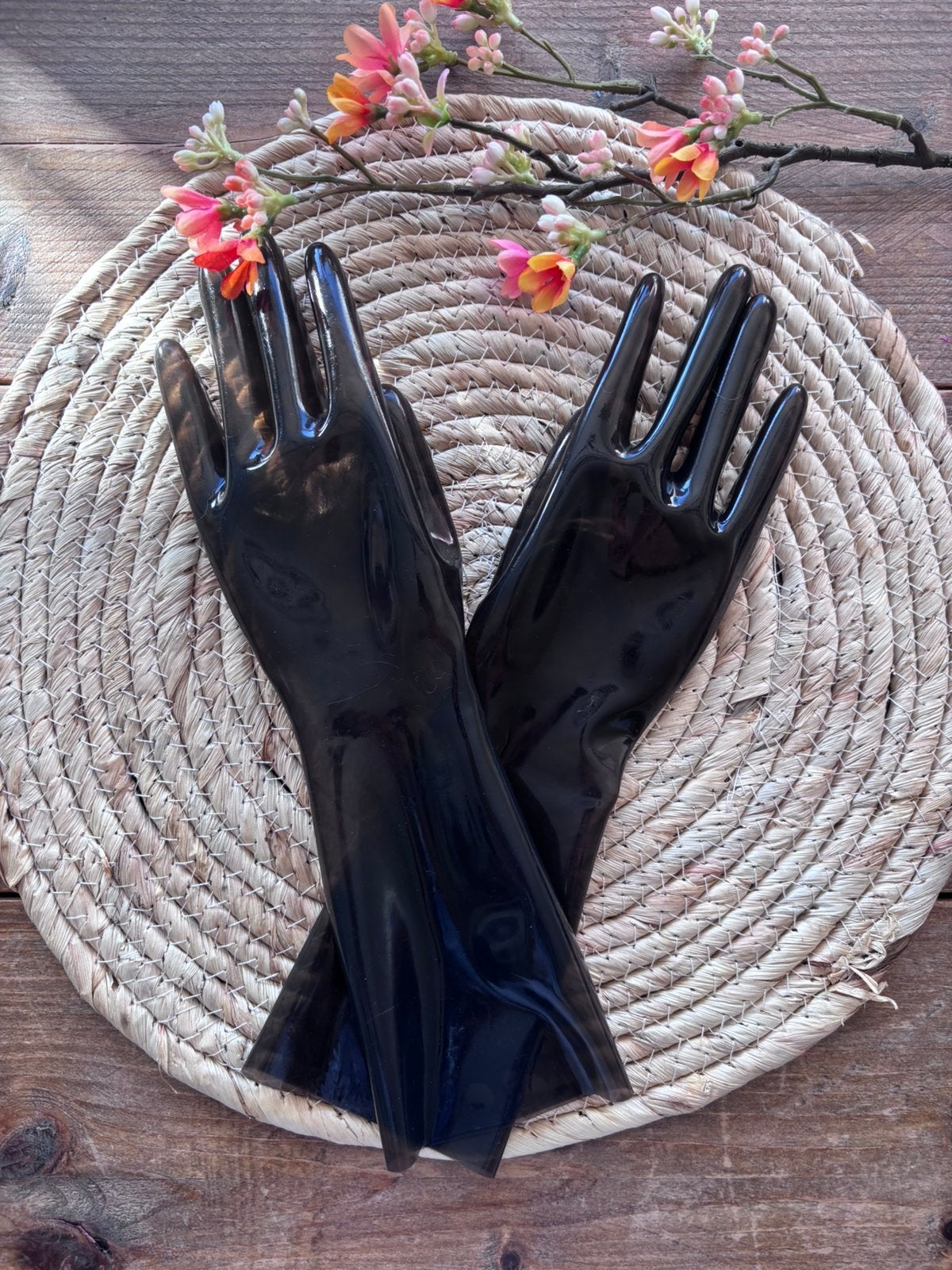 Smokey black gloves / Latex / Maat M / Unisex, Verzenden, Zwart, Overige typen