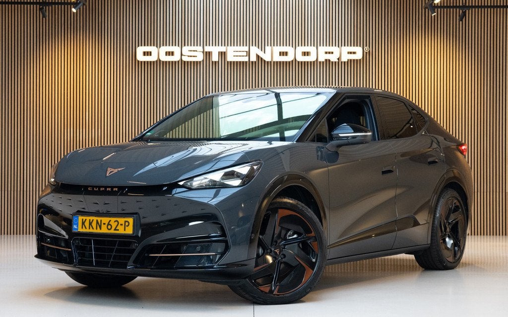 CUPRA Tavascan 286pk Adrenaline 82 kWh|2025|Panoramadak|Senn, Achterwielaandrijving, Gebruikt, Zwart, SUV of Terreinwagen